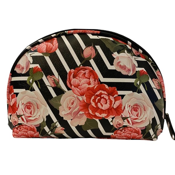 Betsey Johnson 2 Piece Cosmetic Case Gift Set - Picture 4 of 12